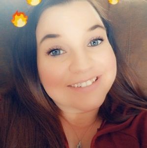 Meet your Posher, Kaci